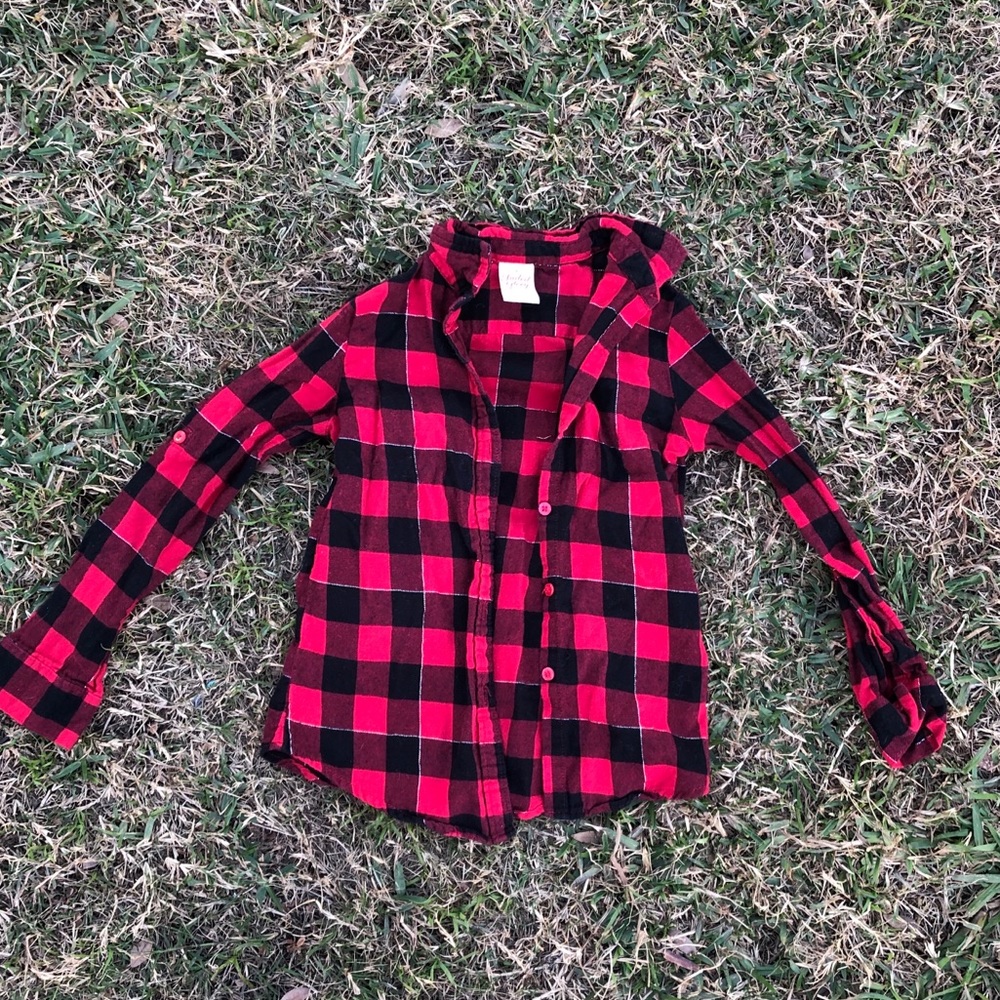 RED | BLACK BUTTON UP FLANNEL TOP SIZE 4/5 - Picture 2 of 4